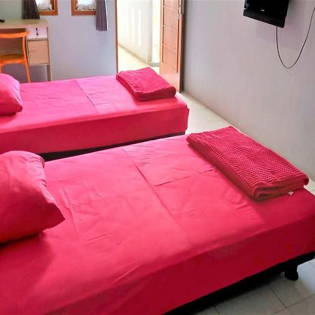 Nabila Syar'I Guest House Padalarang Zewnętrze zdjęcie